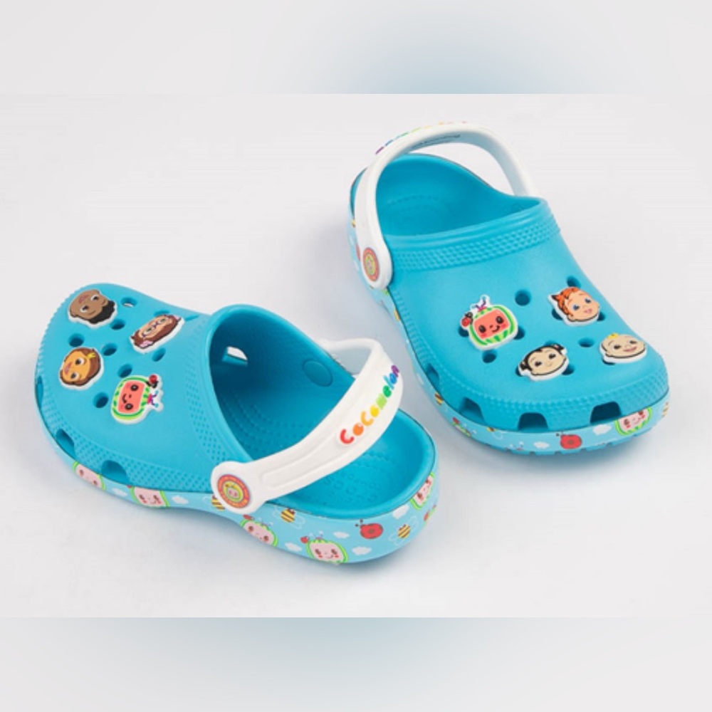 Cocomelon Toddler Kids‎ Classic Crocs with Back Strap Size 10 - Picture 2 of 9